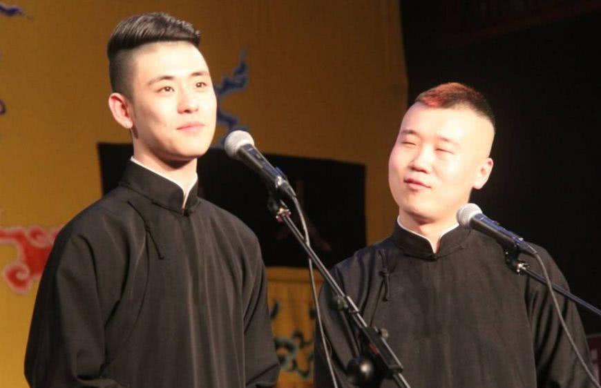 张云雷坠楼真相曝光 当时李欧为什么不救张云雷
