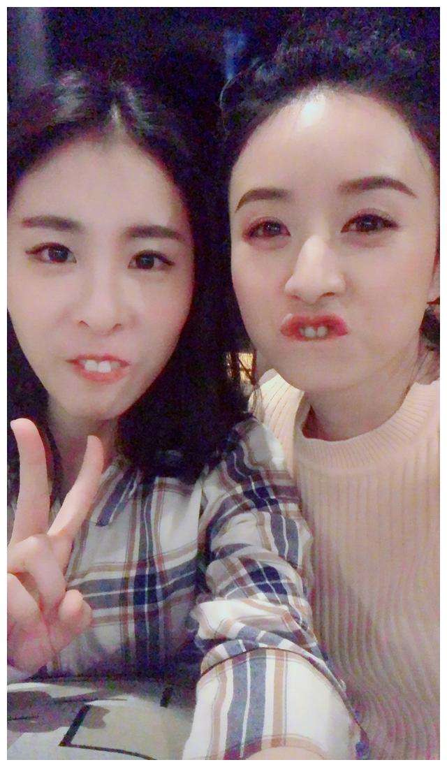 赵丽颖儿子干爸妈身份曝光出乎意料 干妈竟然不是大哥谢娜而是她