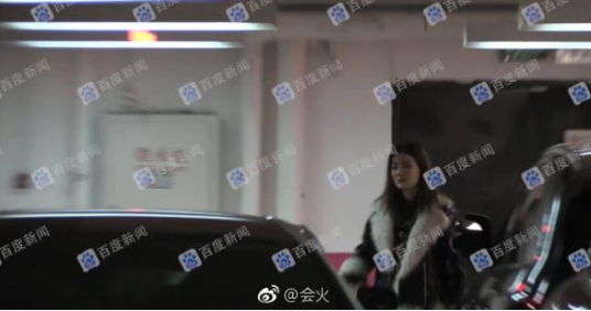 徐璐现男朋友照片遭扒疑似张铭恩 张铭恩资料起底真是富二代吗?