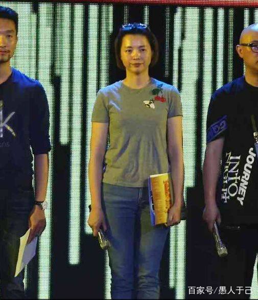 董卿现在的身体状况如何?董卿离开央视是什么原因她还做主持吗?