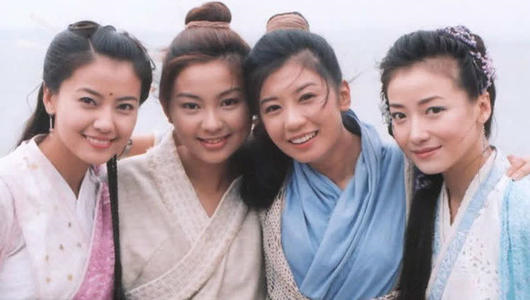 张无忌最后怎么死的是朱元璋杀的么?张无忌最后和谁在一起