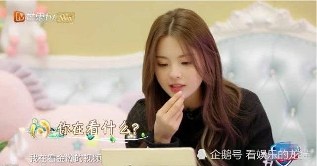 杨超越骂赵丽颖是怎么回事?黑历史曝光后杨超越妈妈后悔了是真的