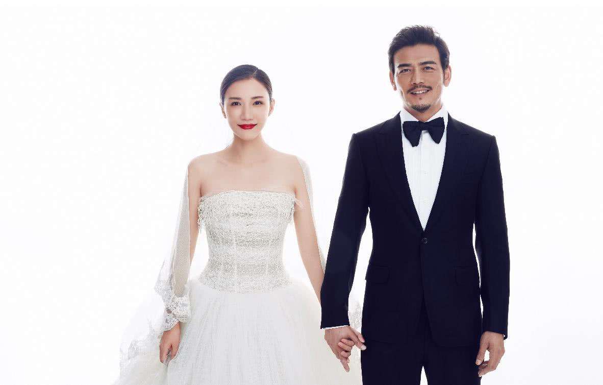 再爆出轨石锤杨烁王黎雯婚姻亮红灯 杨烁老婆个人资料大揭秘