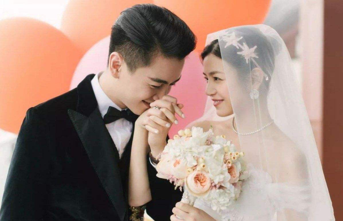 陈晓被曝离婚 张翰公布已经领证了盘点娱乐圈2019喜忧参半的明星