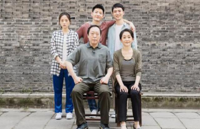 薇薇安原名叫什么?薇薇安个人简历资料曝光家境殷实好丰富啊!
