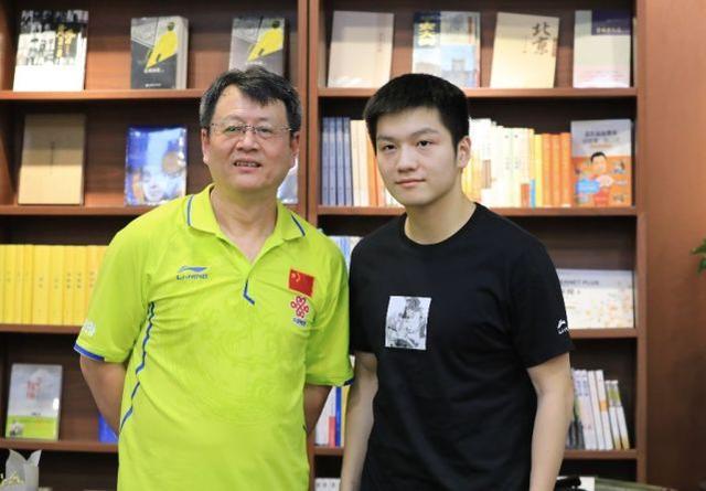 樊振东女朋友是李子君吗?微博发狗粮称女方是世界第一可爱