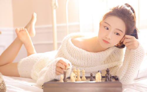 日久生情的表现经常聊天会日久生情真的吗 如何跟女人日久生情?