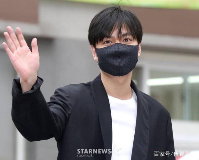 李敏镐正式退伍 李敏镐什么时候入伍的?李敏镐参军照曝光