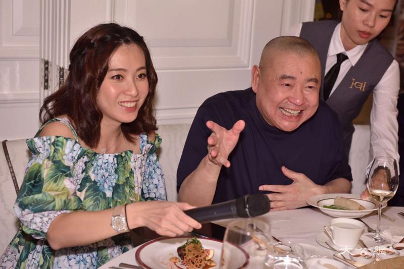 刘銮雄母亲对甘比的评价有多高?麦玲玲评甘比面相太好天下无双?