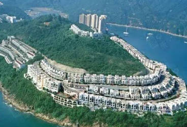 李宇春香港豪宅曝光奢华内景让人窒息!刘伟强掷千金送乔迁礼!