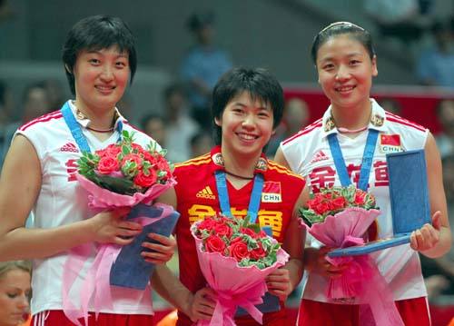 中国女排杨昊现在做什么近况曝光 传言杨昊与老公离婚了到底真假