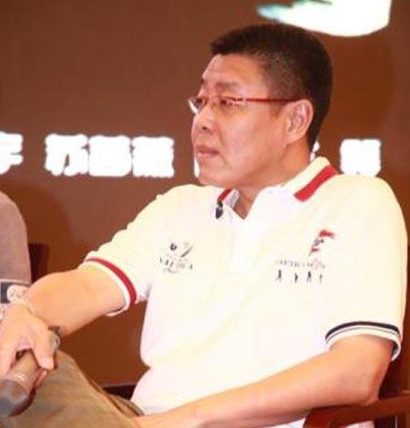 张若昀的个人资料父母是谁?揭秘张若昀家庭背景亲生母亲是谁?