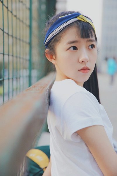 何蓝逗是谁为什么道歉?何蓝逗怎么火的个人资料简介