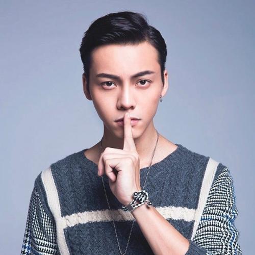 陈伟霆个人资料家庭背景大揭秘!陈伟霆的父母是谁做什么的?