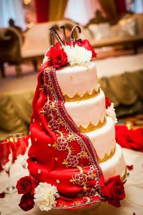婚礼蛋糕定制多少钱?适合结婚的婚礼蛋糕图片大全唯美
