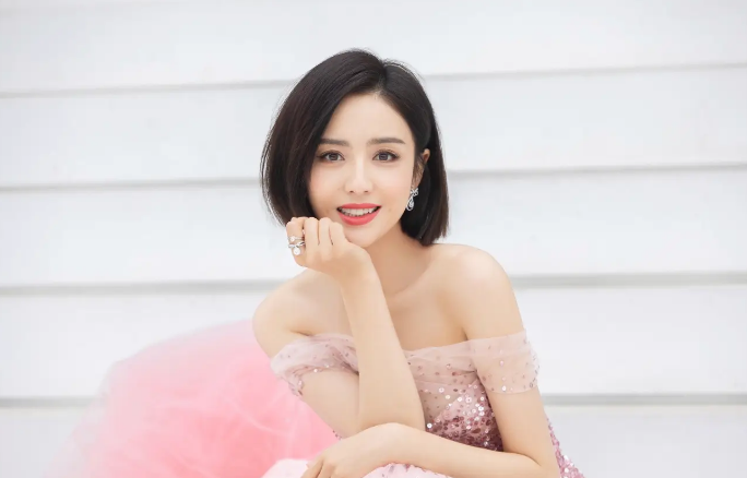 佟丽娅现任老公是谁?佟丽娅为什么和陈思诚离婚了原因深扒