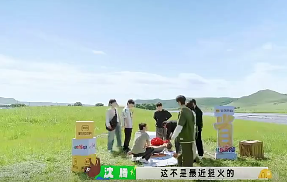 沈腾劝架范丞丞魏大勋是怎么回事,范丞丞魏大勋什么关系