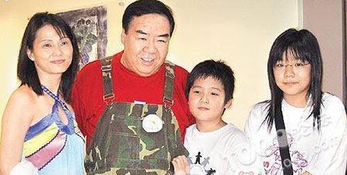 林燕明个人资料年轻照片曝光 嫁给肥猫郑则仕从不后悔