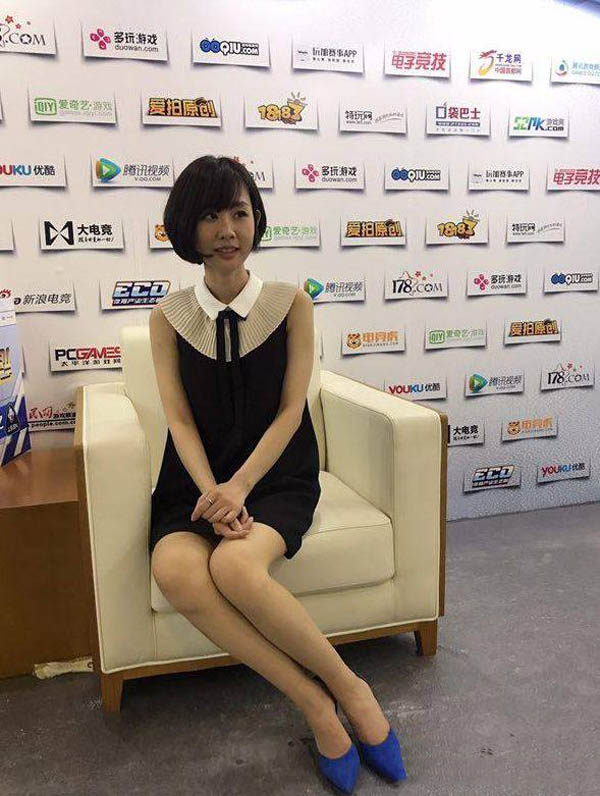 女解说小熊资料介绍 绝地求生女主持美女可真不少