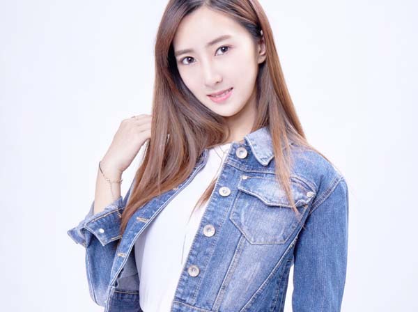 蜜蜂少女队张希雅是谁 少女偶像参加创造101备受瞩目